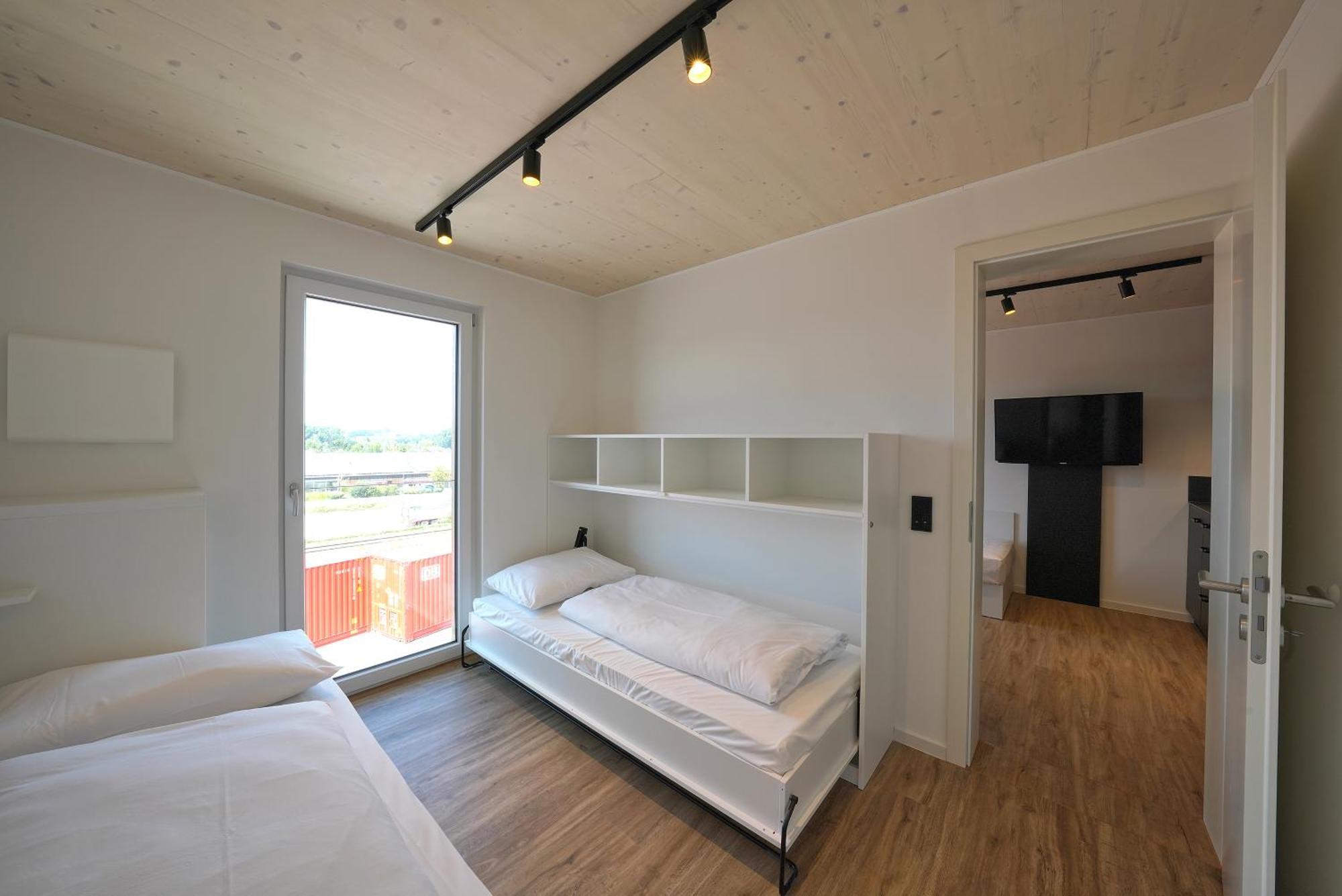 Timber One Boardinghouse Dorfen Aparthotel Luaran gambar