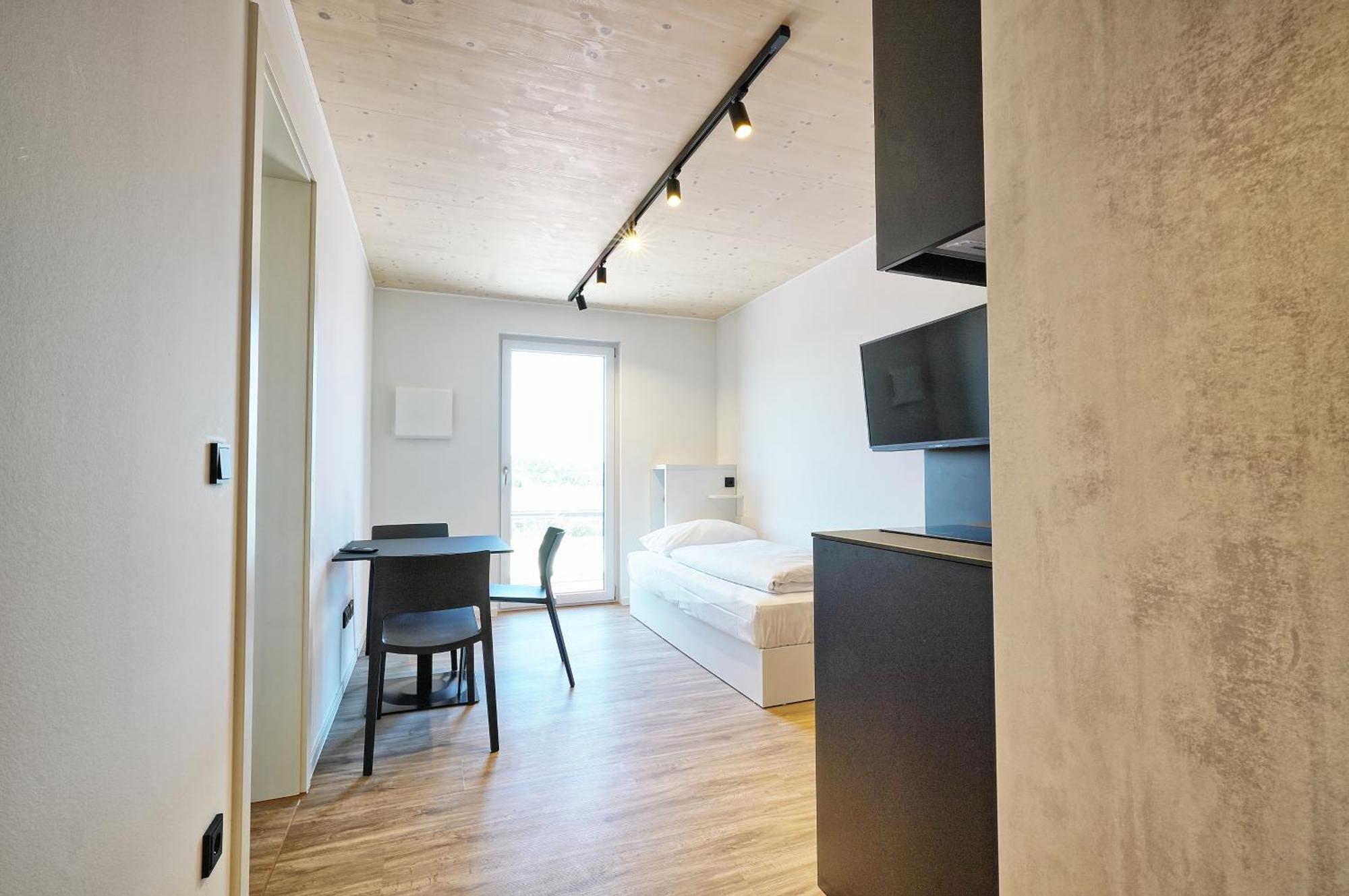 Timber One Boardinghouse Dorfen Aparthotel Luaran gambar