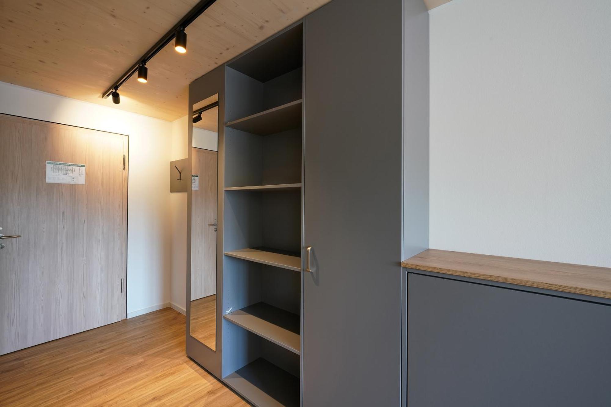 Timber One Boardinghouse Dorfen Aparthotel Luaran gambar
