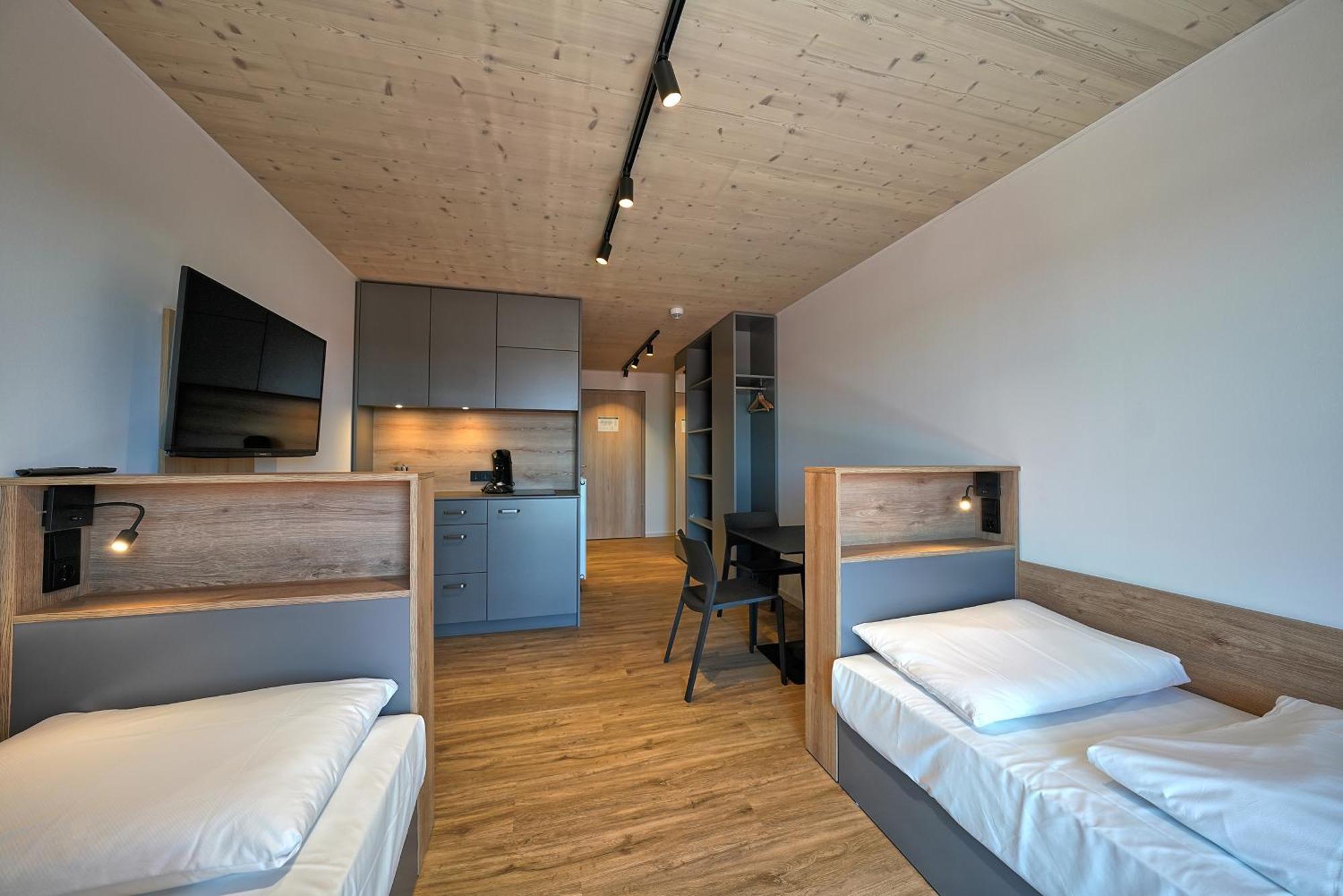 Timber One Boardinghouse Dorfen Aparthotel Luaran gambar
